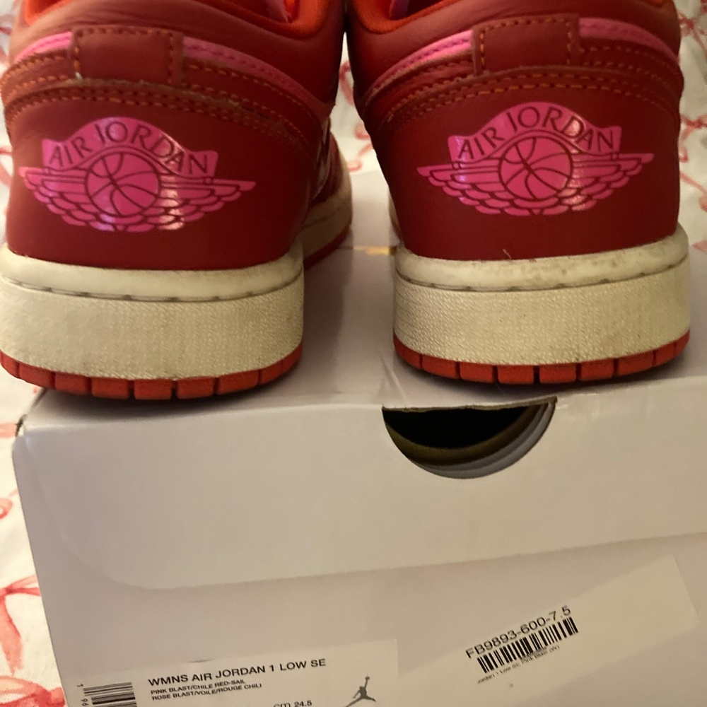 Red & pink Air Jordan 7.5 - Picture 2 of 3